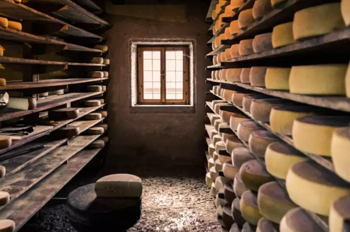 Vente de greuil petit-lait, Arudy